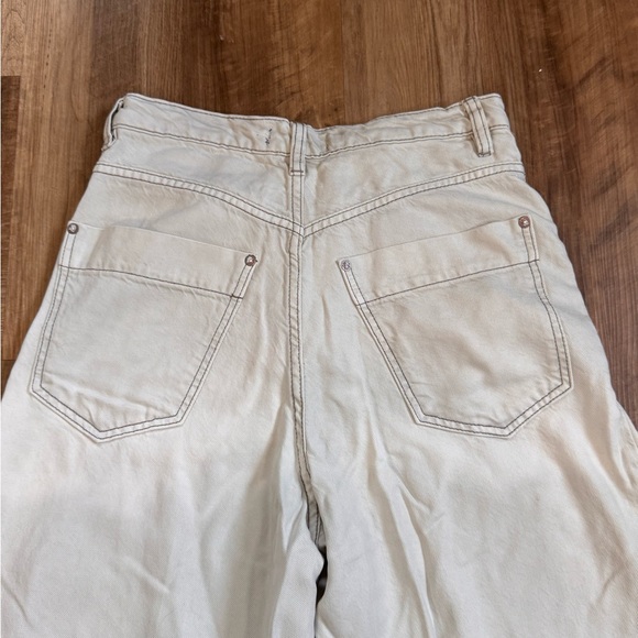 Free People We The Free Old West Slouchy Wide Leg Soft Jeans, Cream, size 27 - Picture 15 of 16